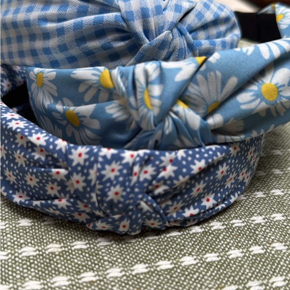 Blue Daisy Print Kids Headband - Floral Knot Style